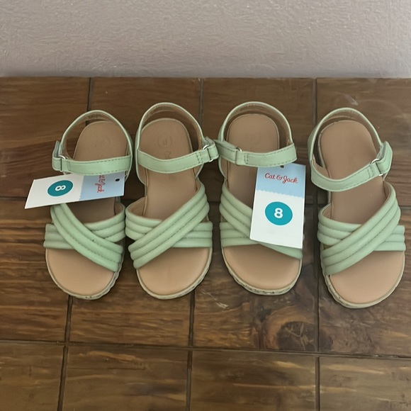 Cat and Jack, Chloe sandals - Picture 2 of 4